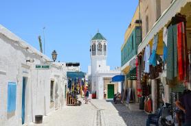 Mahdia - minaret