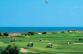 Tuniský hotel Hasdrubal Thalassa a nedaleké golfové hřiště