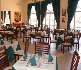 Marocký hotel Ryad Mogador Menara - jídelna