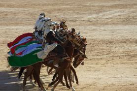 Oáza Douz - koňské závody během Saharského festivalu