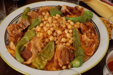 Tuniské národní jídlo kuskus